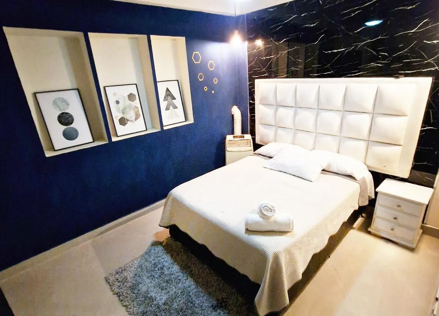 Apartment The Cosmopolitan Of Las Vegas 10 Bd W Jacuzzi And Pool Medellin Colombia