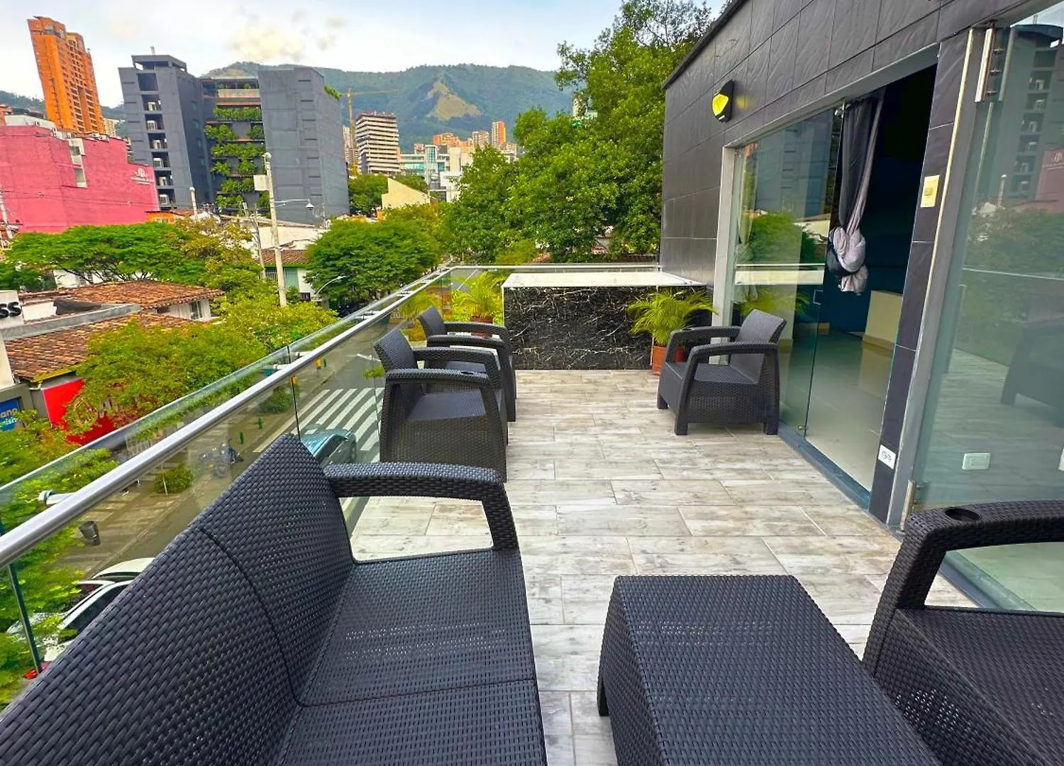 The Cosmopolitan Of Las Vegas 10 Bd W Jacuzzi And Pool Medellin